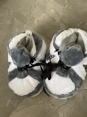 Buy Winter Warm Jordan 1s Fluffy Slippers Grey And White • 17.50£