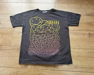 Buy Authentic Pull & Bear Grey Nirvana Tshirt Smiley Motif Size Small • 15£