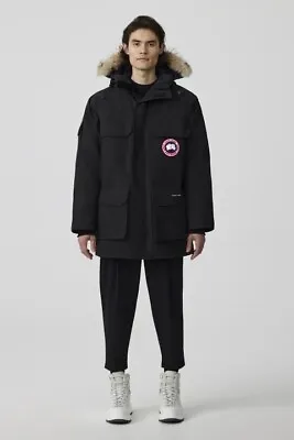 Buy Canada Goose Expedition Heritage Parks Black (Size S) • 259.99£