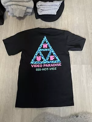 Buy Men’s HUF Tshirt Small S T-shirt Top Black Blue Pink Graphic Design On Back Tee • 5£