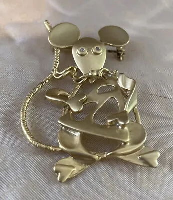 Buy VINTAGE JEWELLERY Adorable Modernist Style Satin Gold Tone Mouse Brooch • 13.50£