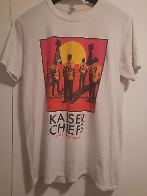 Buy Kaiser Chiefs Medium T-shirt • 10.99£