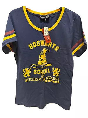 Buy Harry Potter Hogwarts School GRYFFINDOR Red Gold Navy Collectible T-Shirt NEW • 14.99£