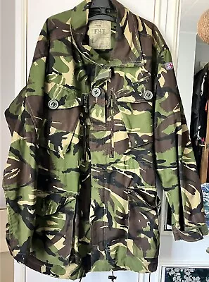 Buy Army Jacket (camouflage) Men’s/ladies • 7£