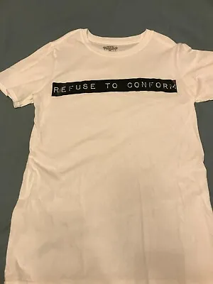 Buy Mens Refuse To Conform Tee Shirt Top White Black Small • 11.24£