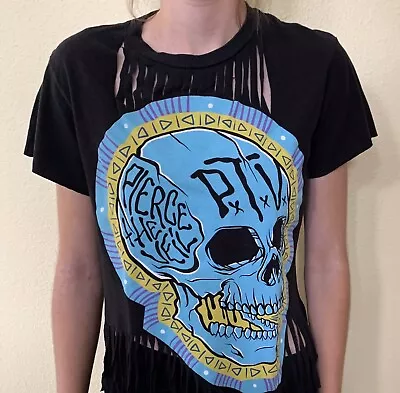 Buy Pierce The Veil Cropped Shredded Fringe Skull T Shirt Women’s Size S • 12.35£
