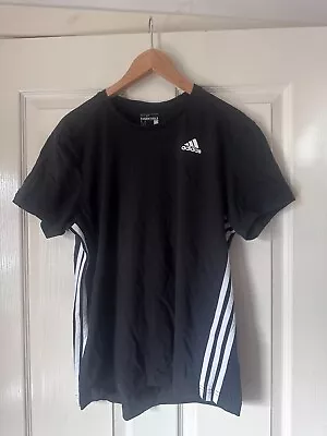 Buy Adidas Essential Black T Shirt In Size MEDIUM.  White 3 Stripes Stripes On Side. • 7£