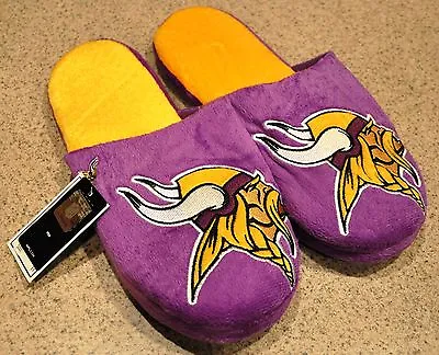 Buy Minnesota Vikings Slippers Team Colors Big Logo NEW Two Toned House Shoes! BLG • 15.59£