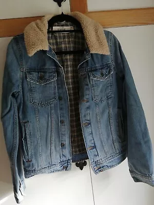 Buy Topshop Denim Jacket With Sherpa Collar And Checked Lining. Size 8, XS • 9£