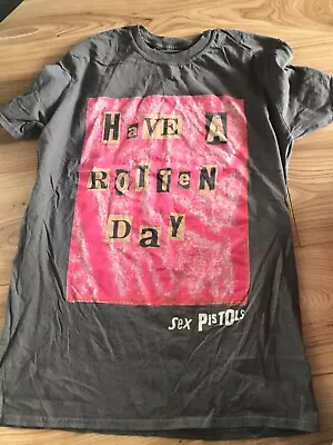 Buy Sex Pistols T Shirt Size Medium 2018 • 10£