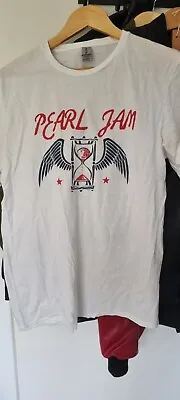 Buy Pearl Jam 2022 Tour Shirt • 60£