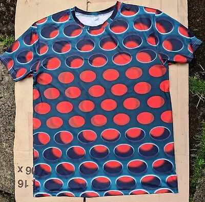 Buy Sa-Shine Optical Illusion T Shirt Size L Red And Blue • 8£