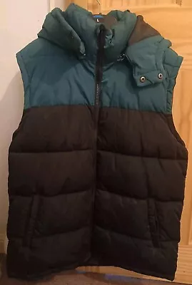 Buy Mens Large Sleeveless Gilet Jacket With Detachable Hood - New With Tags • 8£