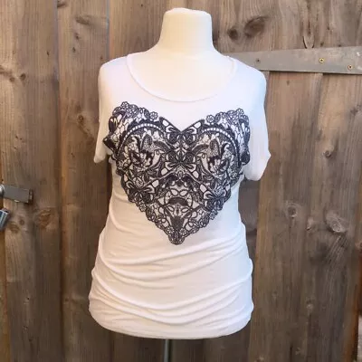Buy Damned Delux White Mix Top. Size 18 • 2£