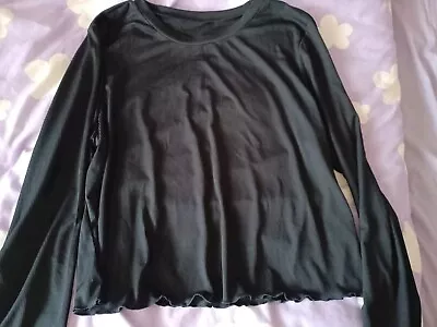 Buy Shein Curve Size 4XL Black Long Sleeved Ribbed Scallop Edge T-shirt • 5£