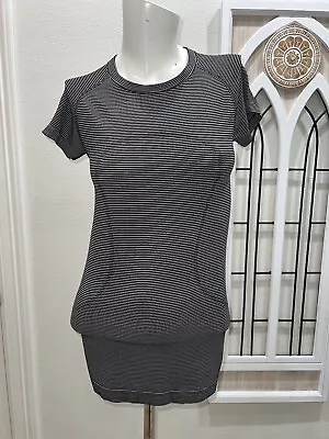 Buy Women’s Lululemon Swiftly Tech Shirt Size 6  • 11.83£