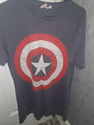 Buy Mens Marvel Avengers Tshirt Size M • 2.50£