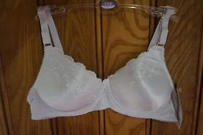 Buy Illusions By Cameo Embroidered T Shirt Bra - White - Non Wired - 32a 32b 32c • 3.99£