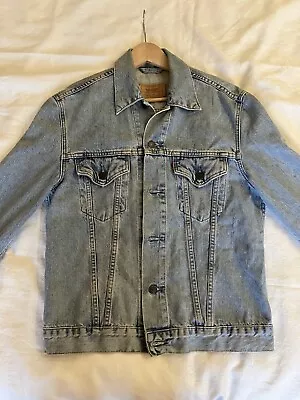 Buy Levi’s Jacket And Jeans Set. • 20£