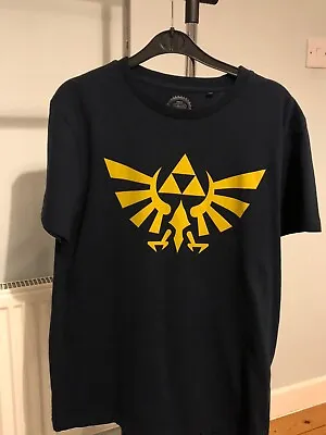 Buy Legend Of Zelda Twilight Princess Triforce Mens T-Shirt Medium Black Gold New • 10£