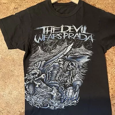 Buy Vintage T Shirt The Devil Wears Prada Mens S/xs Hardcore Music Tee Pirate Skelly • 56.36£