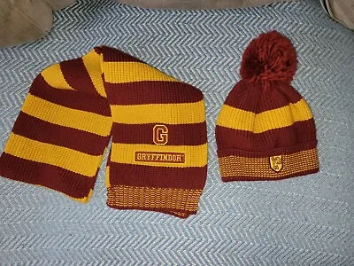 Buy Gryffindor Winter  Hat And Scarf Harry Potter From Marks & Spencers 10 - 13   Y • 6£