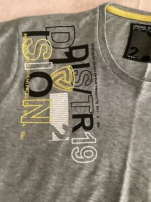 Buy Men’s Urban Spirit T Shirt L • 2.49£