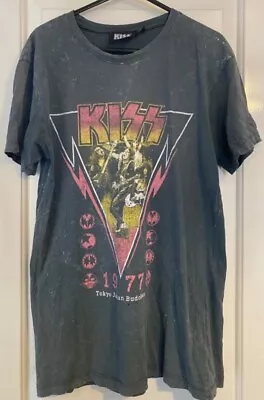 Buy Kiss T Shirt Rock Band Merch Distressed Tee Gene Simmons Ladies Size 10 • 12.95£