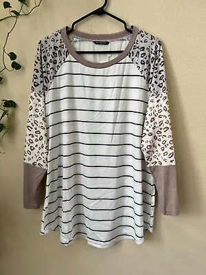 Buy Womens T-Shirt White Striped Raglan Sleeve Top - Bloomchic Plus 14 -16 / 1X • 8.84£