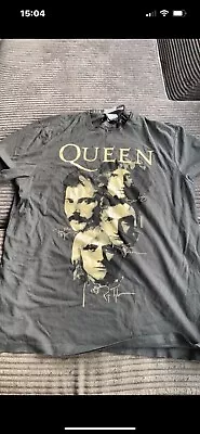 Buy Queen T-shirt Size Small • 9.99£