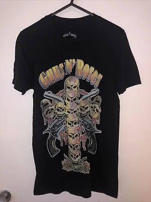 Buy Guns N Roses Pistols And Skulls Logo Slash Small • 19.99£