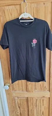 Buy VANS - Off The Wall Rose T Shirt Medium • 20£