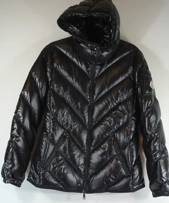 Buy NEW Moncler Brouel Chevron Puffer Jacket In Black SZ 3 #DC145 • 1,537.16£