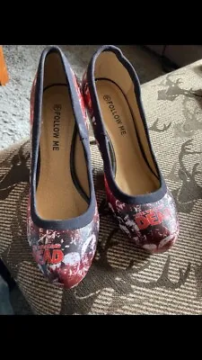 Buy The Walking Dead  Shoes Size 40/7 • 50£