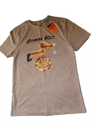 Buy New - Cobra Kai Licensed Size Small Medal T Shirt • 9.99£
