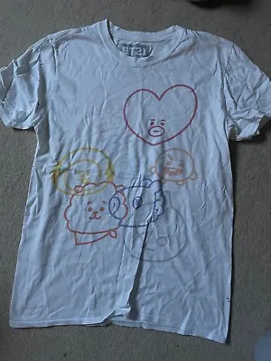 Buy BTS BT21 T-shirt Size M BT21 Outline With All Characters • 2£
