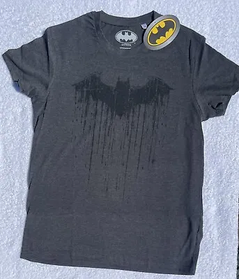 Buy Batman The Dark Knight ‘Bat’ T-Shirt NEW With Tags DC Comics M Medium Dark Grey • 8.99£