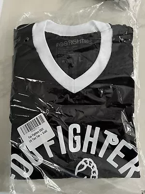 Buy Foo Fighters 2024 Official UK Tour T-shirt Grohl Large • 45£