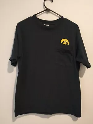 Buy Iowa Hawkeyes Mens T Shirt Front Pocket Medium Anvil Made In USA • 6.19£