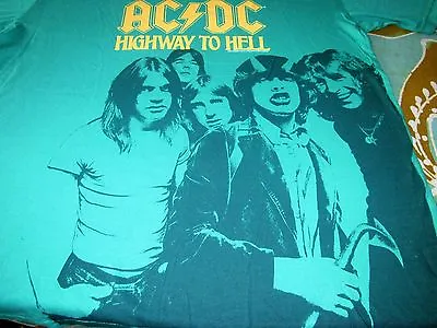 Buy Acdc Highway To Hell Tee Shirt With Bon Scott Med • 37.79£