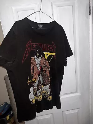 Buy Metallica T Shirt XL • 7£