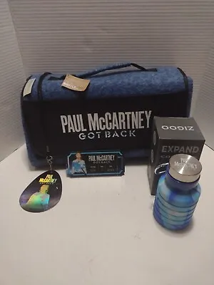 Buy Paul McCartney Got Back 2022 Merch VIP Pass, Tour Blanket, Magnet Badge & Bottle • 60.47£