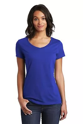 Buy District Women's Very Important Tee V-Neck • 17.57£
