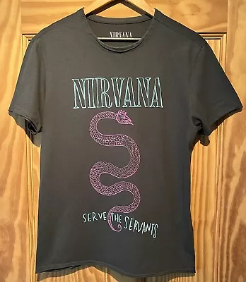 Buy Men’s Amplified Nirvana Serve The Servants T-Shirt ** Excellent Condition ** • 4£