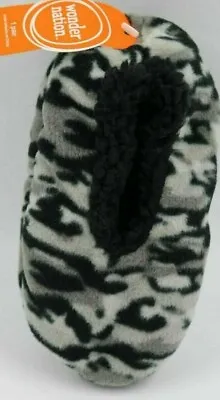 Buy Wonder Nation Fuzzy Babba Slipper Socks Size M/L Gray 1 Pair Gripper Bottoms  • 9.20£