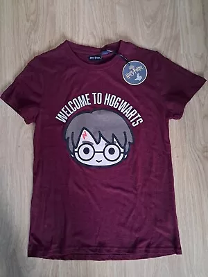Buy 'Welcome To Hogwarts'  Harry Potter T-shirt.  UK Size 4/6 • 12£