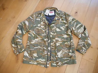 Buy Men's Levis Camo Jacket Size XL - NEW • 34.70£