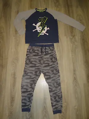 Buy Boys Matalan Pyjama Set/Skull  Longsleeved Pyjama Top+pants Size 12-13years • 5£