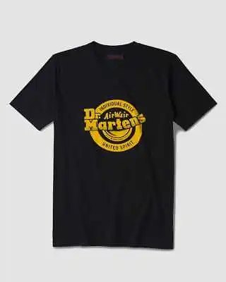 Buy Dr. Martens Lock Up Logo Cotton T-shirt Short Sleeve Black Size S AC723001 # • 15.55£