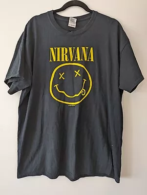 Buy Men's Nirvana T-Shirt Happy Face Flower Sniffin Kurt Cobain Band Black Size XL • 15£